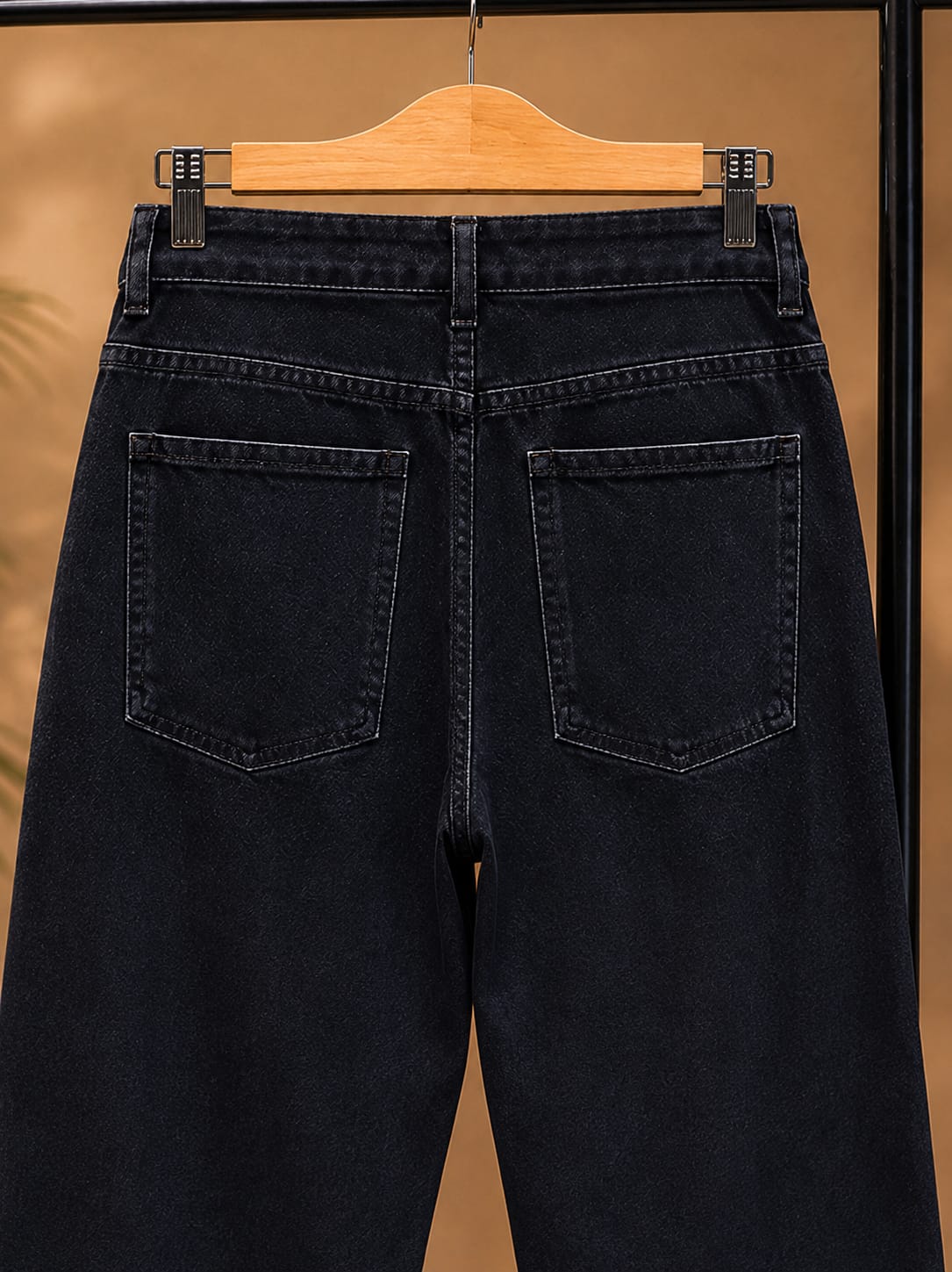 Relaxed Fit Cargo Pants (Black)